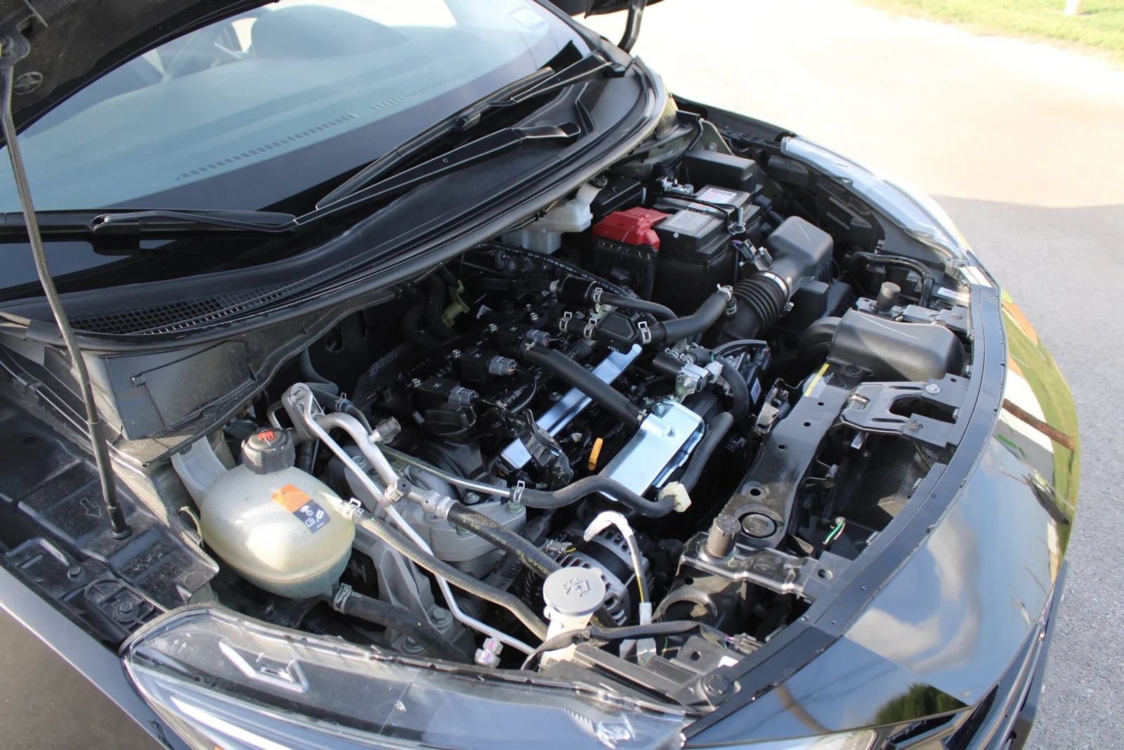Used 2025 Nissan Versa S w/ S Plus Package FWD image 22