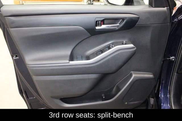 Used 2024 Toyota Highlander XSE image 17