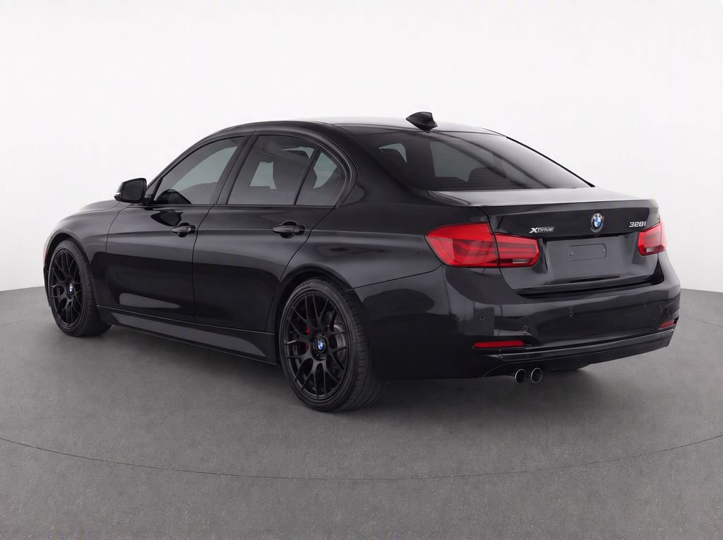 Used 2016 BMW 328i xDrive Sedan AWD/4WD image 6