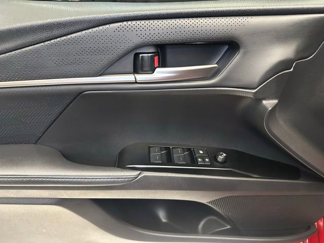 Used 2025 Toyota Camry XSE FWD image 22