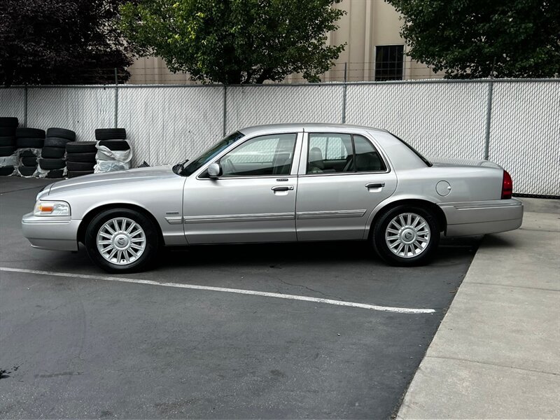 Used 2009 Mercury Grand Marquis LS RWD image 4