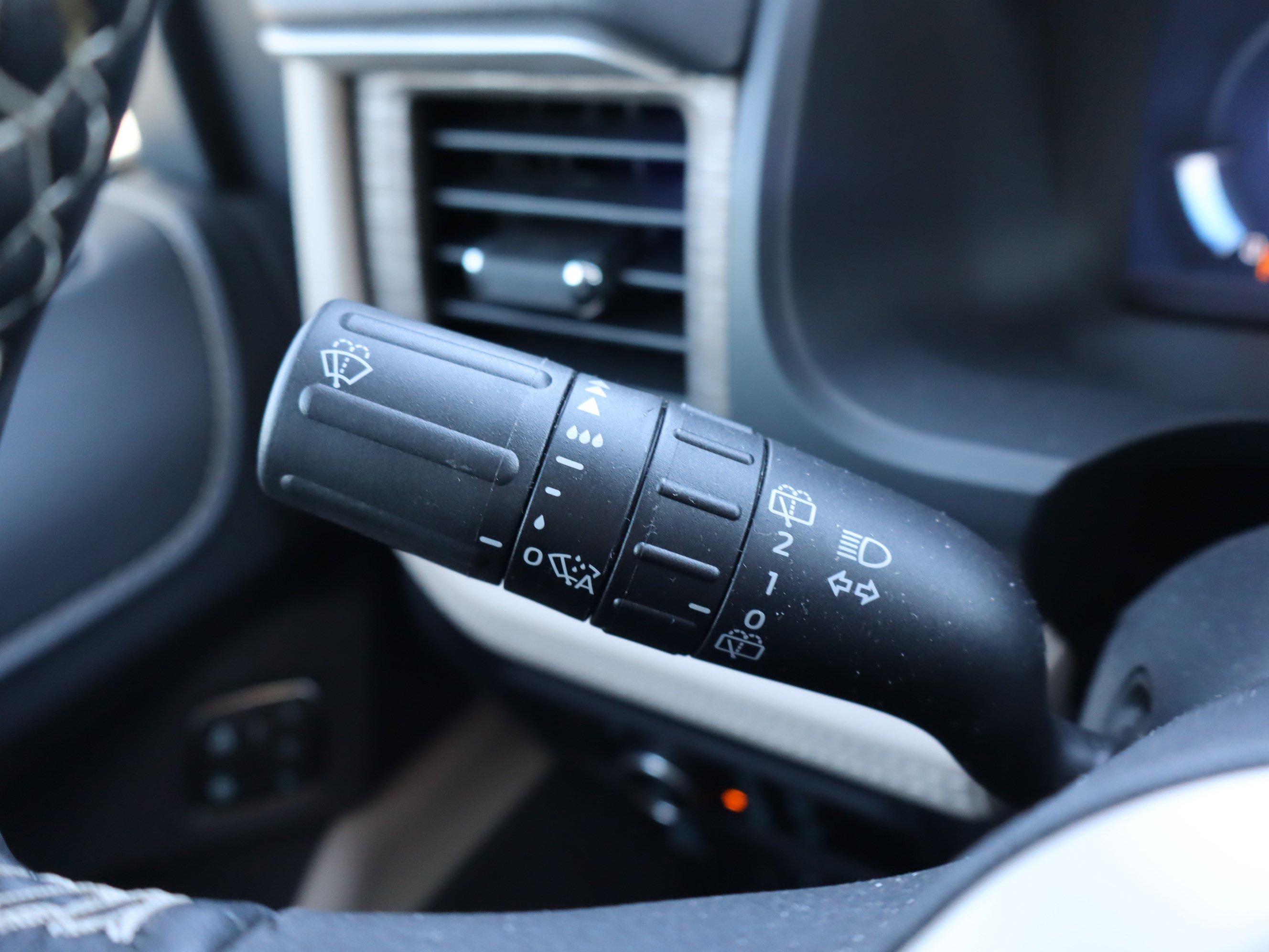 Used 2024 Ford Expedition Max Limited AWD/4WD image 24