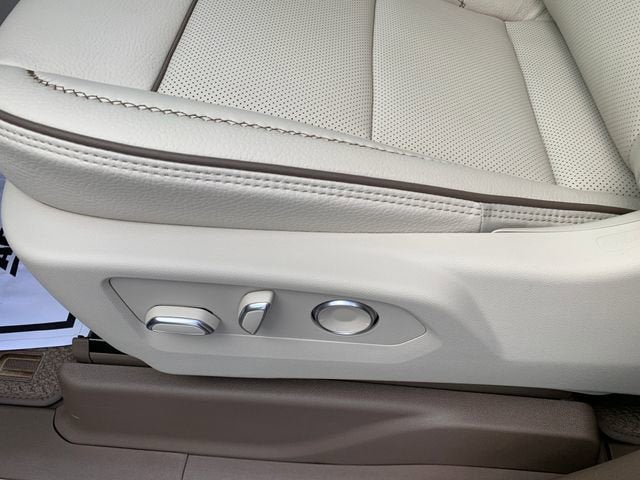 New 2026 GMC Yukon Denali AWD/4WD image 22