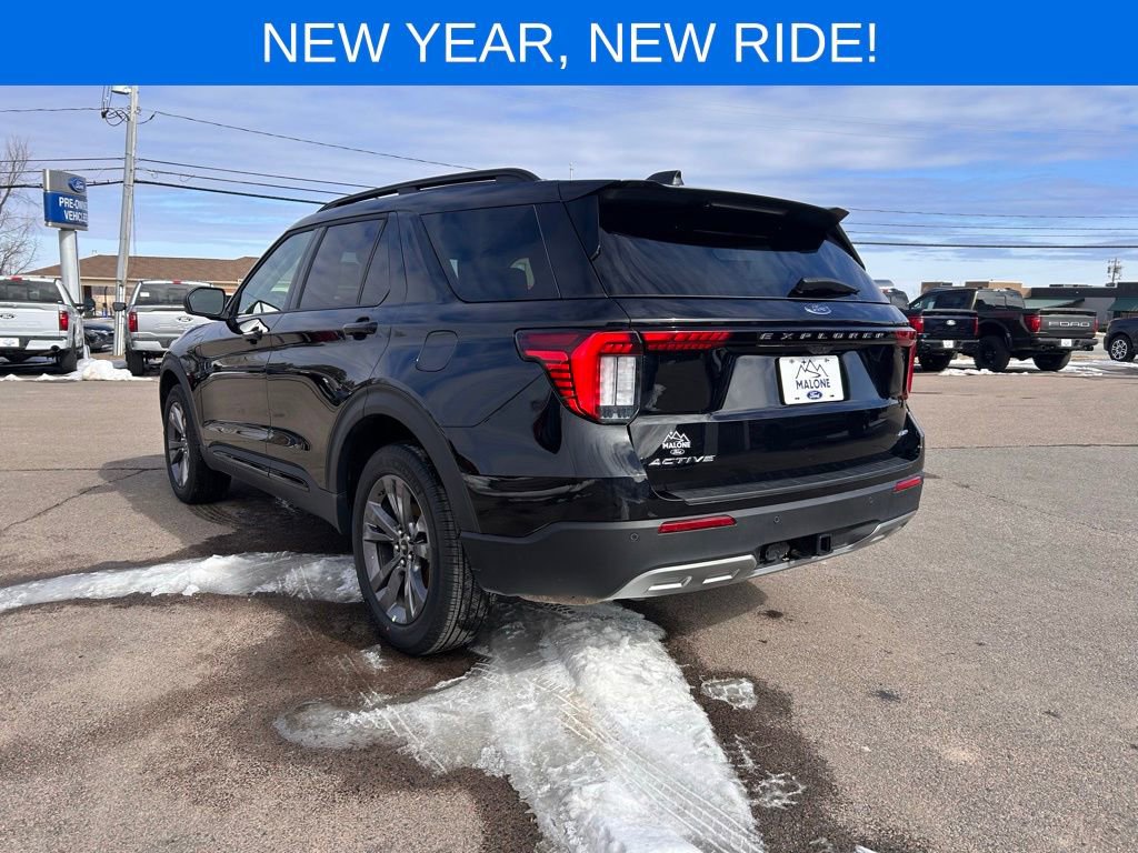 Used 2026 Ford Explorer Active w/ Active Comfort Package image 4