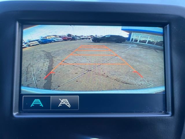 Used 2018 Chevrolet Equinox LT image 23