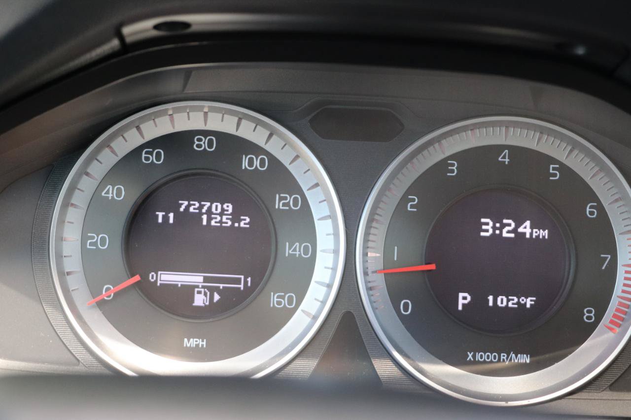 Used 2013 Volvo XC70 T6 AWD/4WD image 14