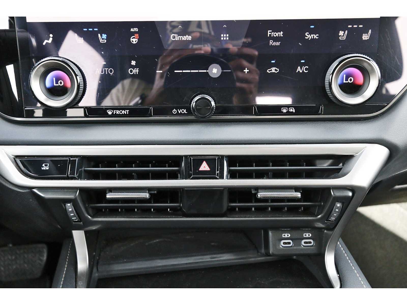 Used 2025 Lexus RX 350 Premium w/ Convenience Package FWD image 24