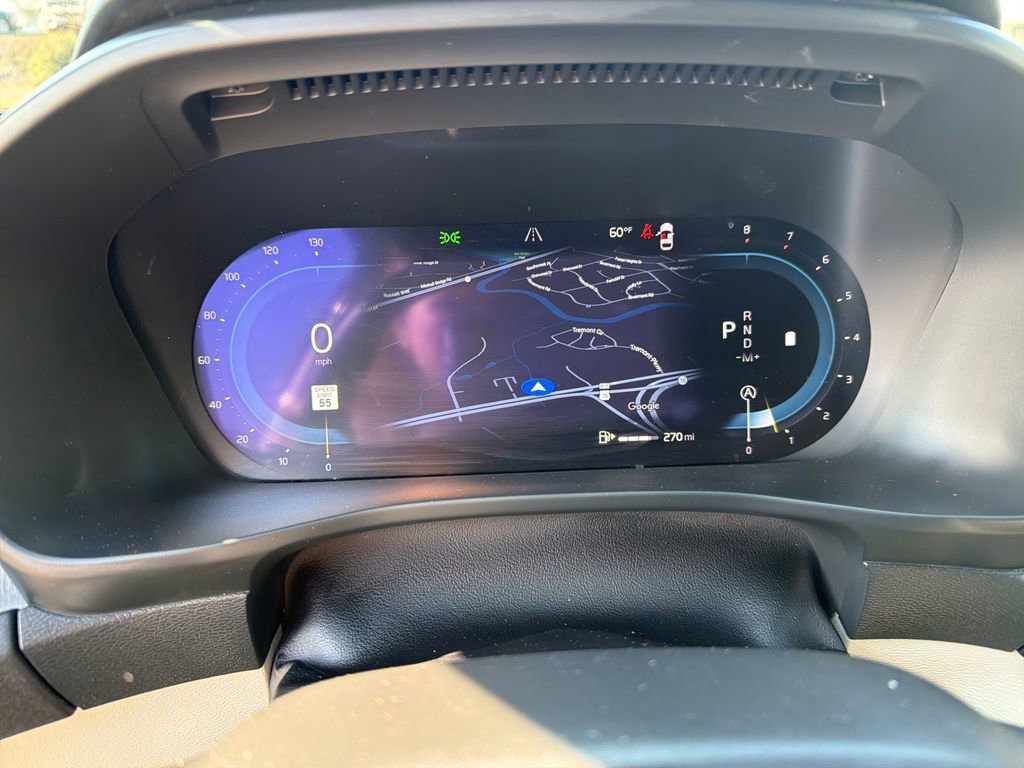 Certified 2024 Volvo XC40 B5 Plus w/ Protection Package Premier image 19