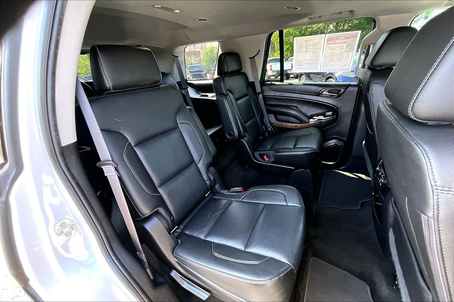 Used 2017 Chevrolet Tahoe Premier AWD/4WD image 26