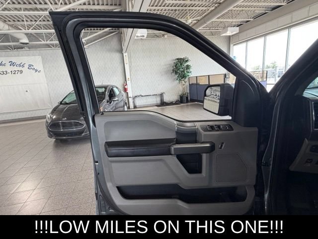 Used 2016 Ford F150 XLT w/ Equipment Group 301A Mid RWD image 18