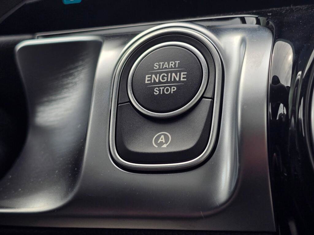New 2026 Mercedes-Benz GLB 250 4MATIC image 44