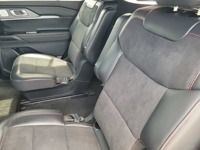 Certified 2025 Ford Explorer ST w/ Sun And Sound Package AWD/4WD image 13