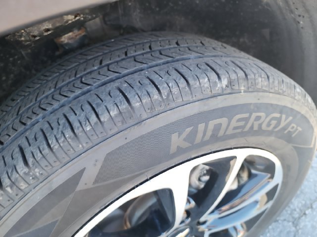 Used 2024 Chevrolet TrailBlazer LT AWD/4WD image 24