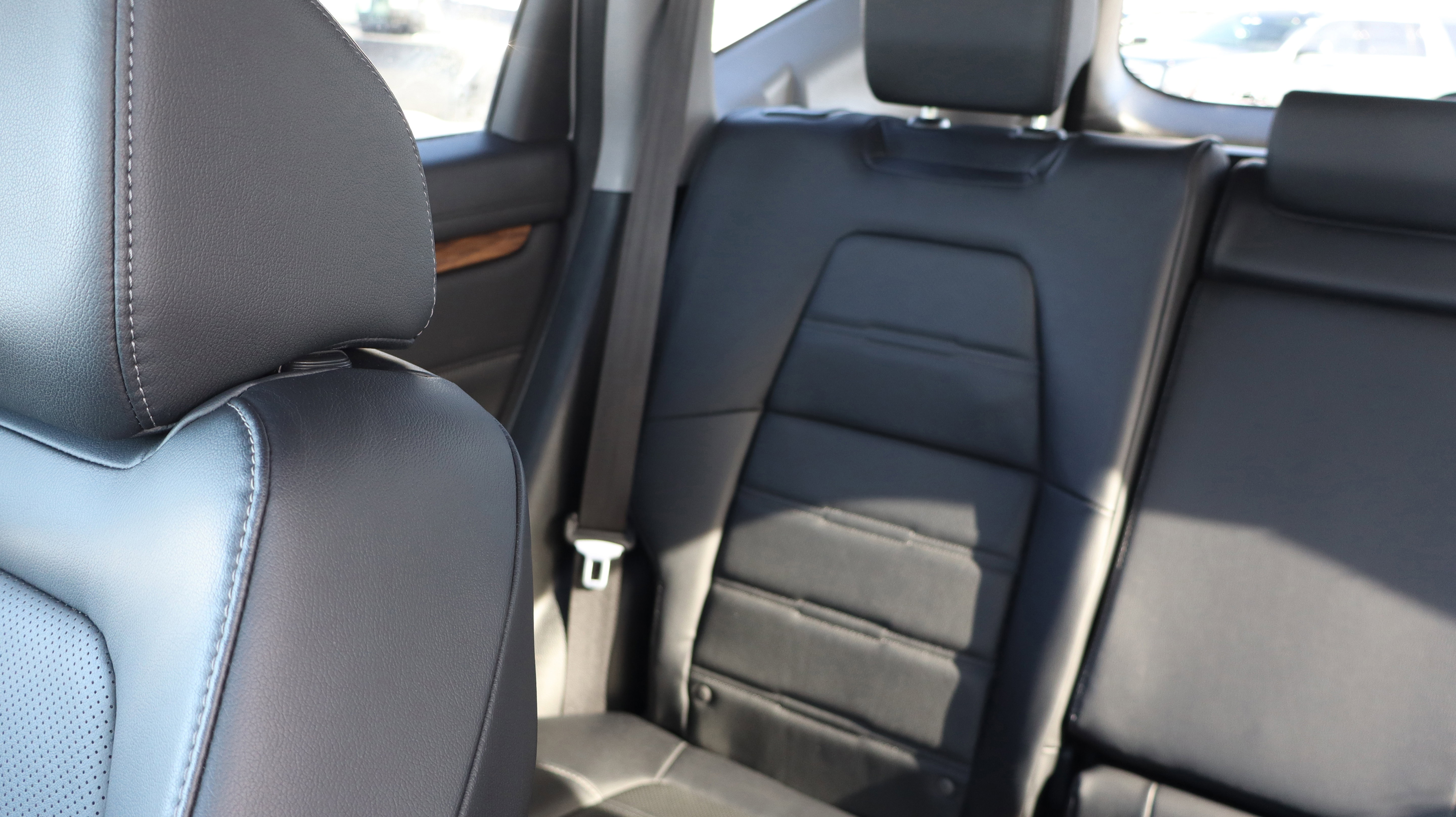 Used 2018 Honda CR-V EX-L image 14