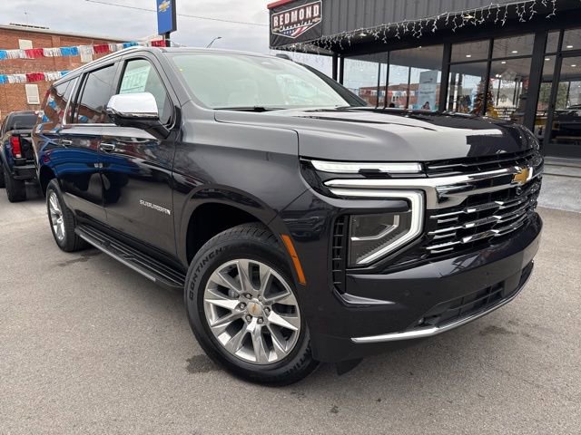 New 2026 Chevrolet Suburban Premier image 3