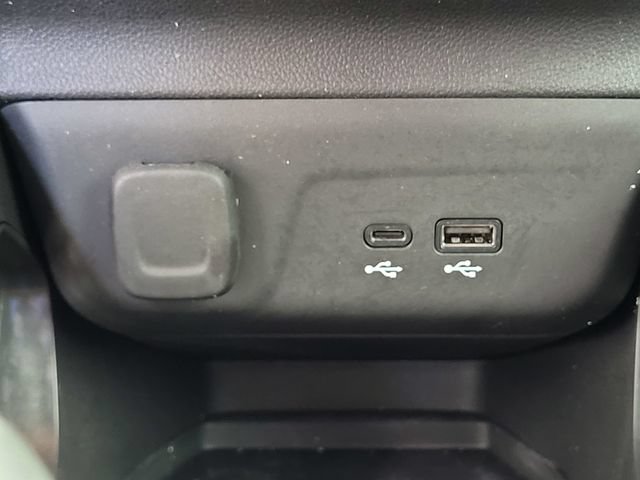 Used 2026 Chevrolet TrailBlazer RS w/ Convenience Package AWD/4WD image 14