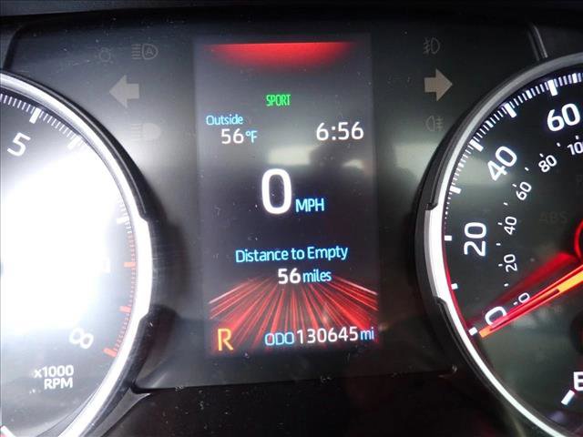 Used 2021 Toyota RAV4 XLE w/ Convenience Package FWD image 24