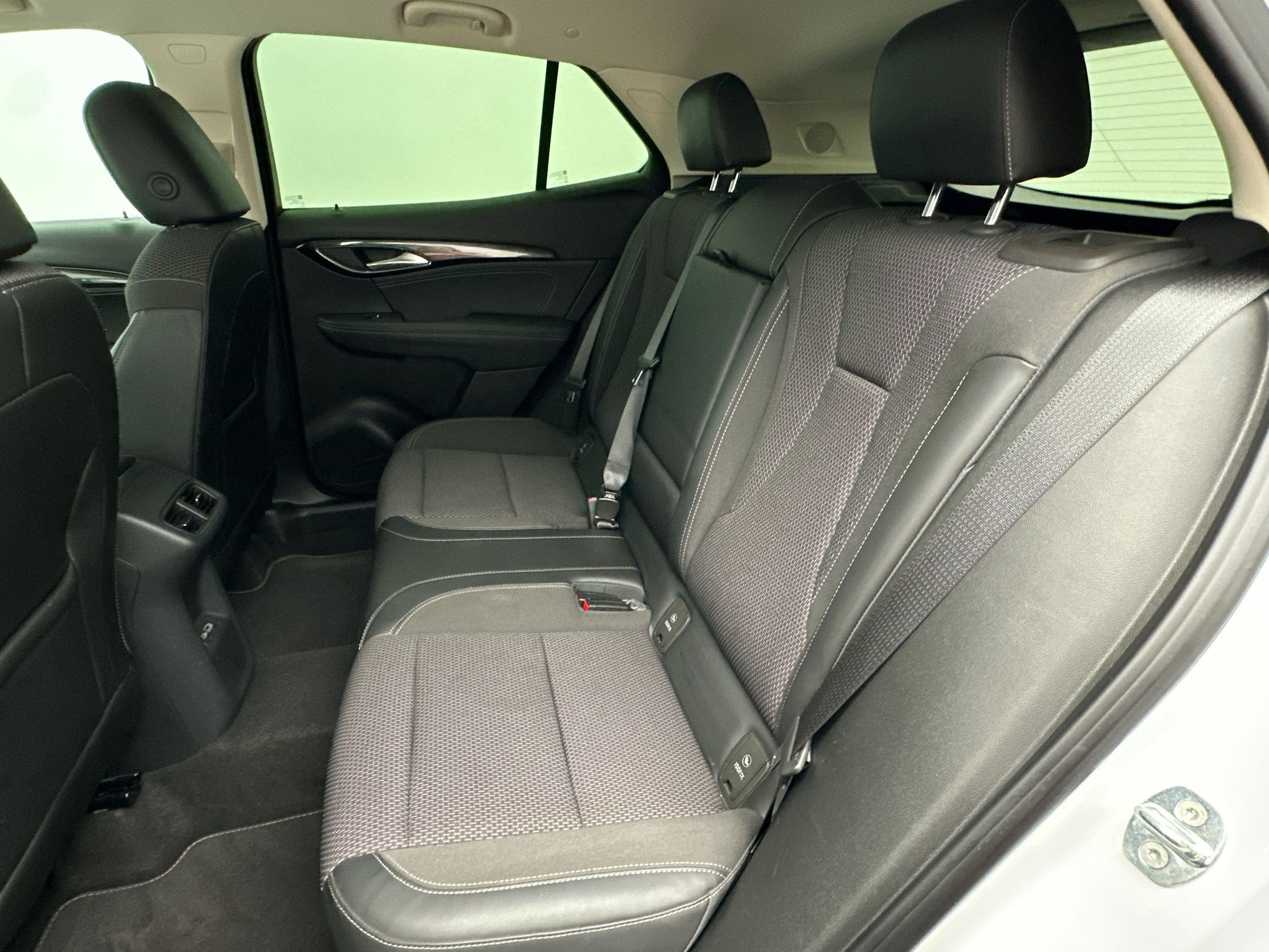 Certified 2023 Buick Envision Preferred AWD/4WD image 21