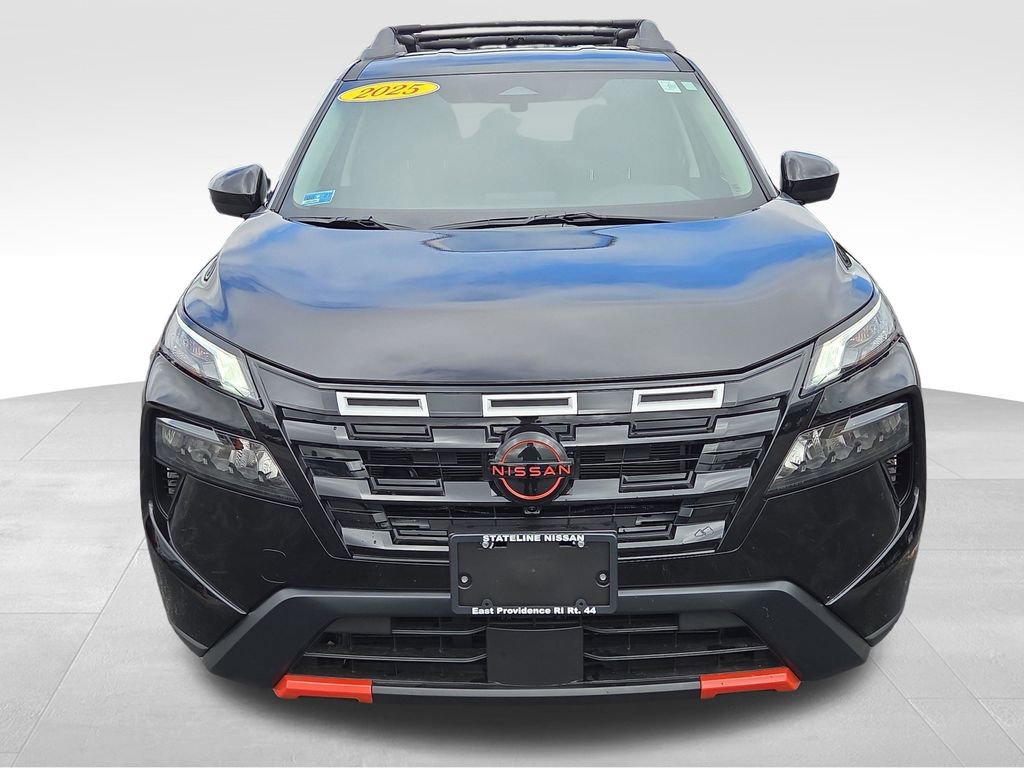 Certified 2025 Nissan Rogue SV image 15
