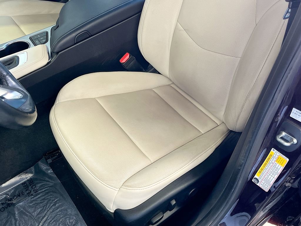 Used 2021 Cadillac CT4 Premium Luxury w/ Climate Package image 18