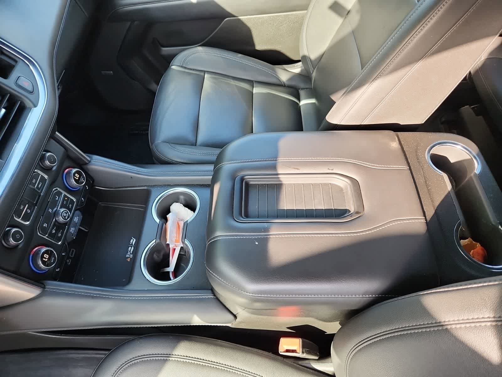 Used 2022 Chevrolet Suburban Z71 AWD/4WD image 11