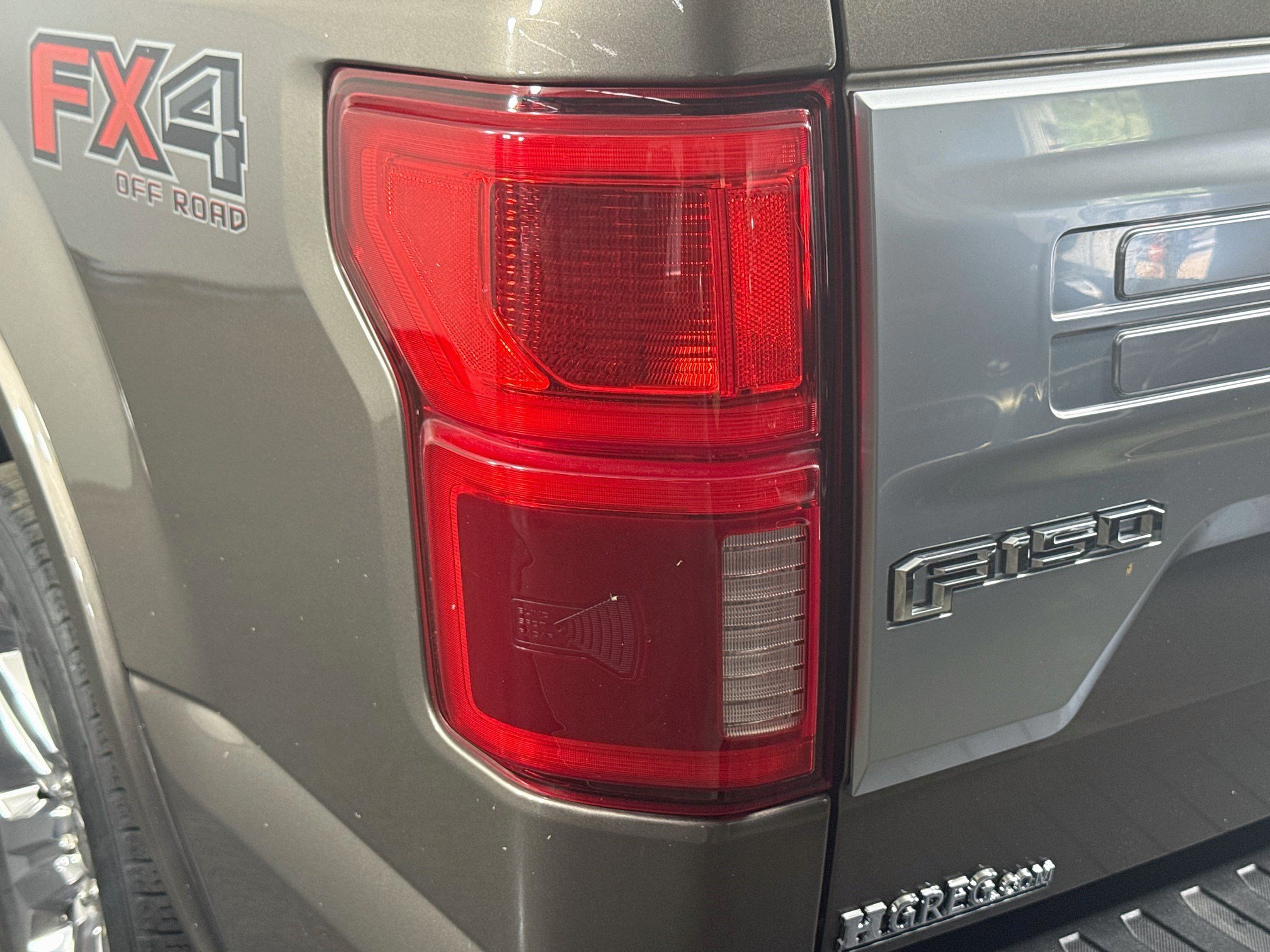 Used 2019 Ford F150 King Ranch w/ Equipment Group 601A Luxury AWD/4WD image 36
