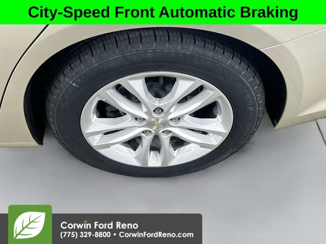 Used 2016 Chevrolet Malibu LT w/ Leather Package FWD image 29