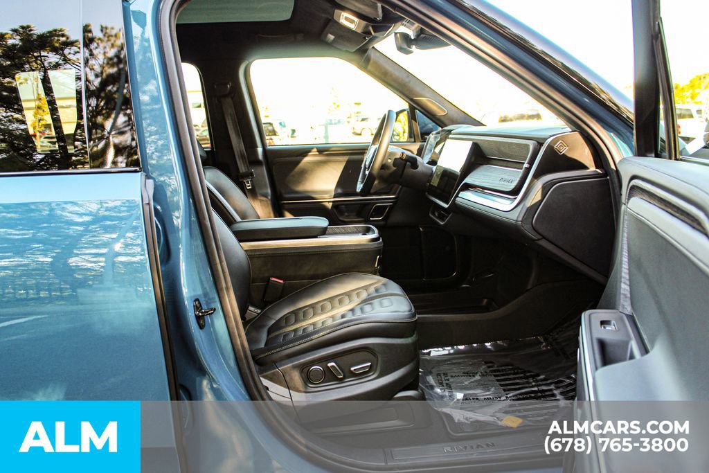Used 2024 Rivian R1S Adventure image 22
