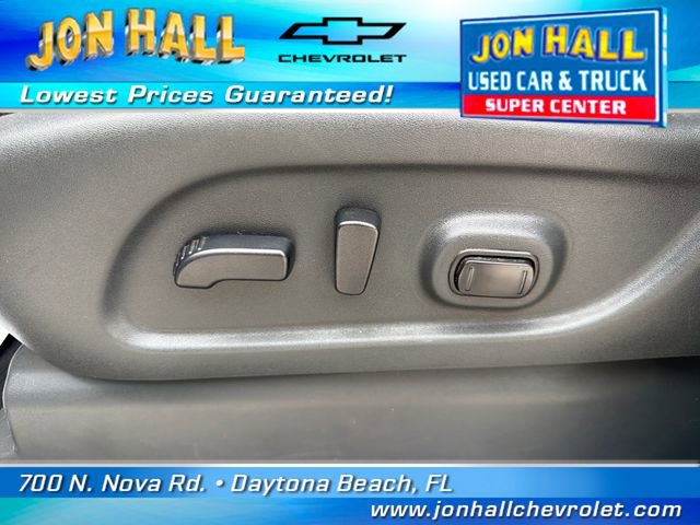Used 2018 Nissan Titan SV w/ SV Convenience Package RWD image 22