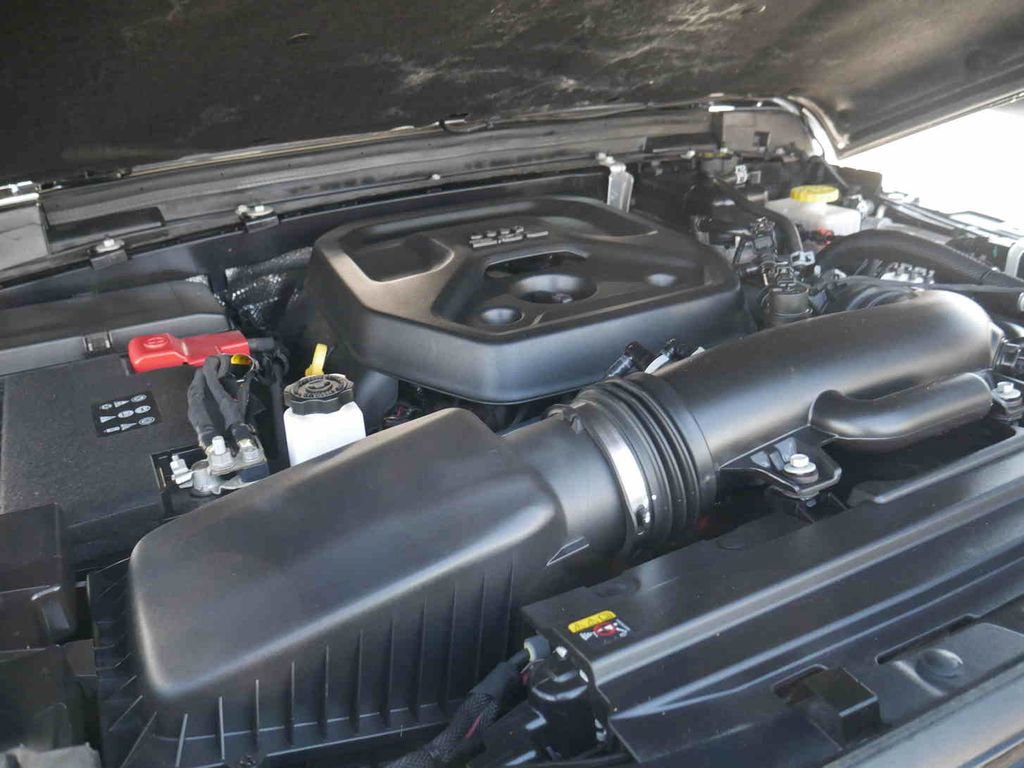 Used 2024 Jeep Wrangler Sahara w/ Technology Group AWD/4WD image 15