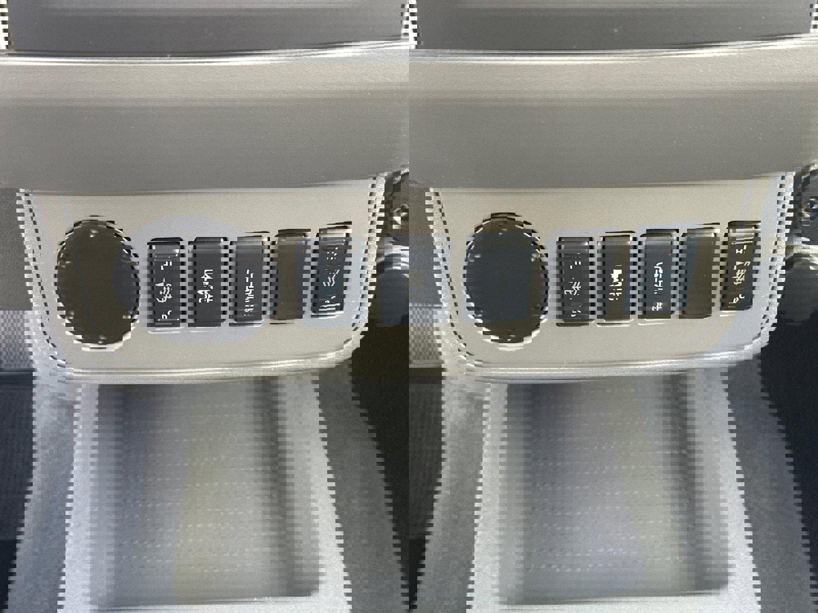 Used 2019 Nissan Frontier SV w/ Value Truck Package image 30