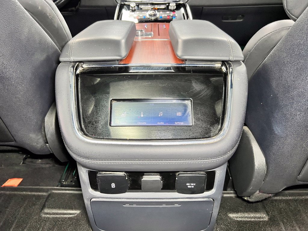 Used 2024 Lincoln Navigator L 4WD image 18