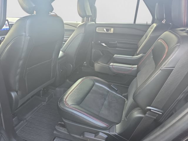 Used 2022 Ford Explorer ST-Line w/ Class IV Trailer Tow Package AWD/4WD image 33