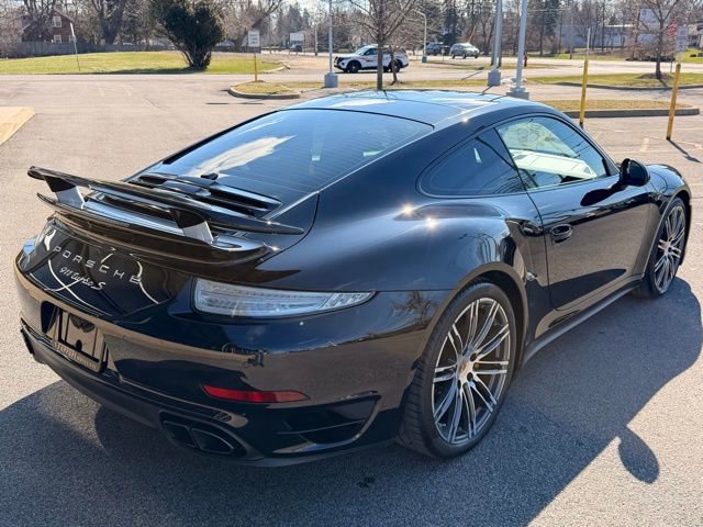 Used 2015 Porsche 911 Turbo S image 4