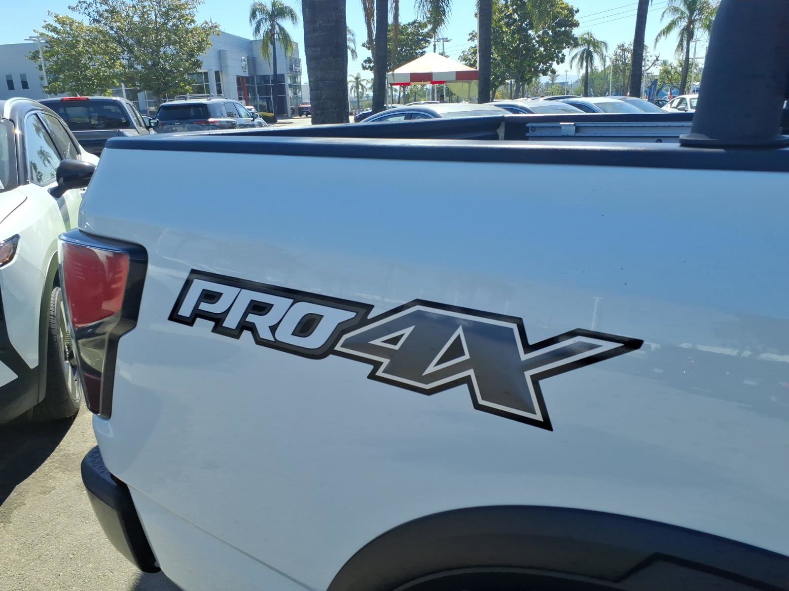 Certified 2021 Nissan Titan PRO-4X w/ Pro-4x Convenience Package AWD/4WD image 7