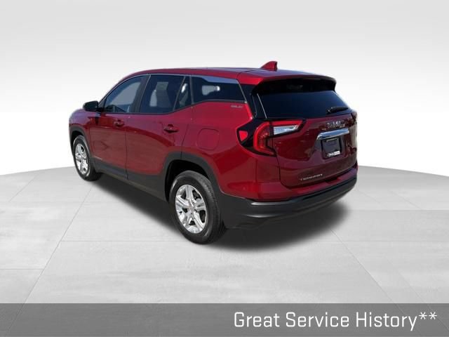 Used 2024 GMC Terrain SLE FWD image 10