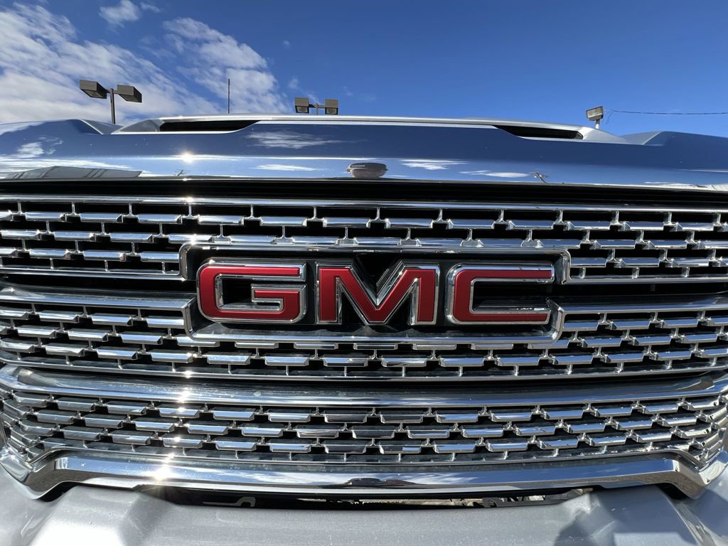Used 2020 GMC Sierra 3500 Denali image 32