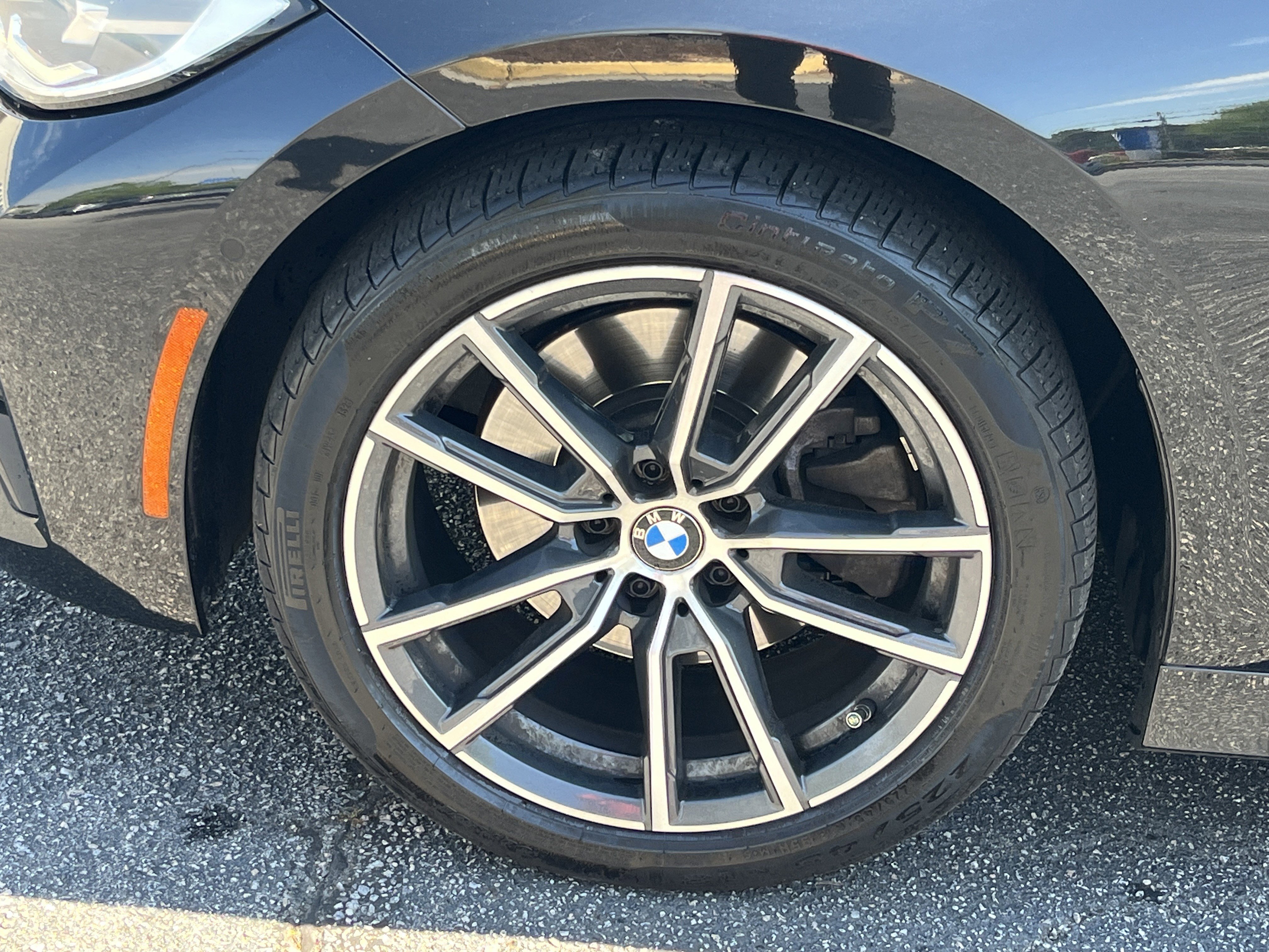 Used 2021 BMW 330i Sedan w/ Premium Package image 28