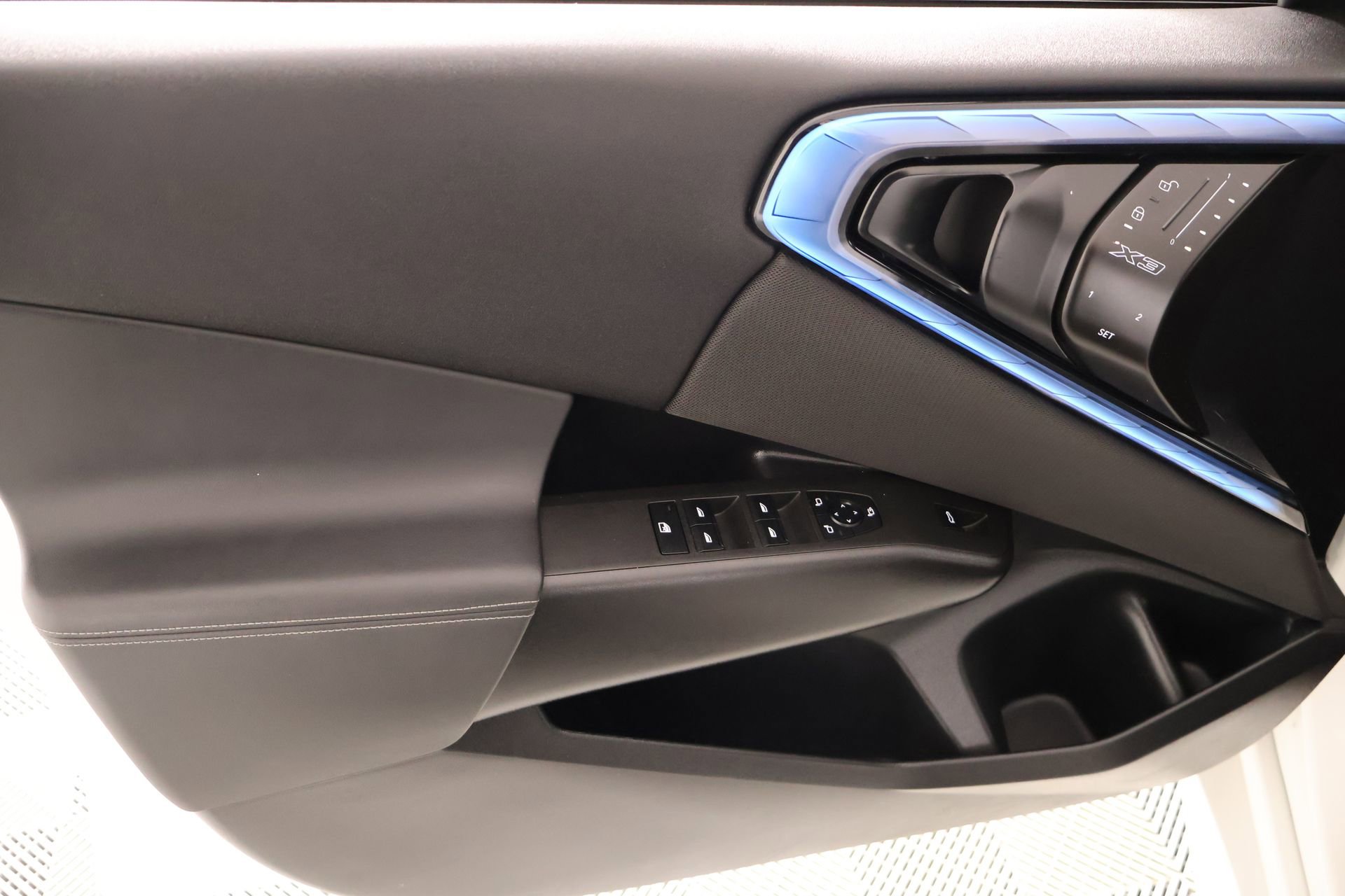 Used 2025 BMW X3 xDrive30i image 16