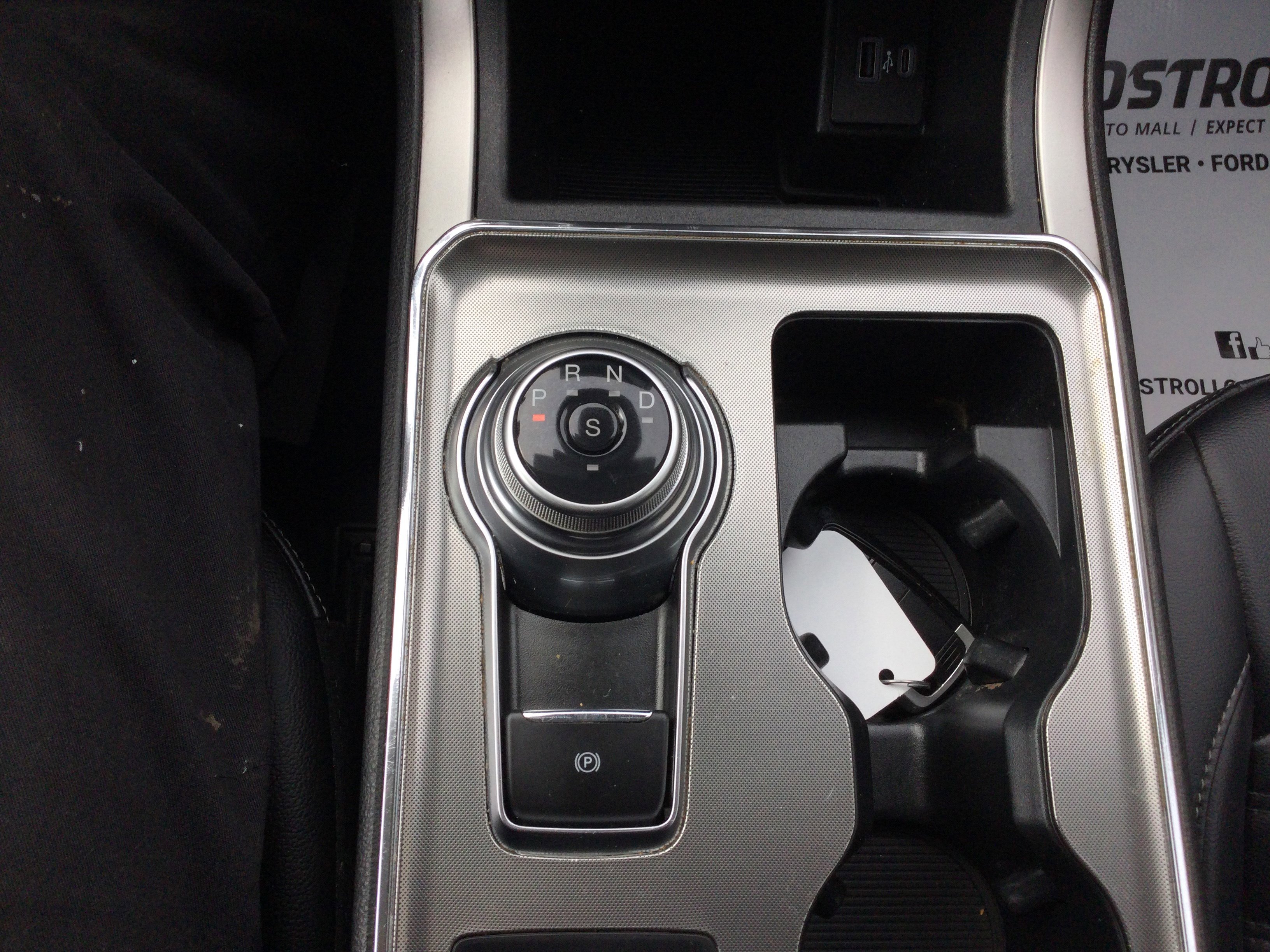 Used 2022 Ford Edge SEL AWD/4WD image 12