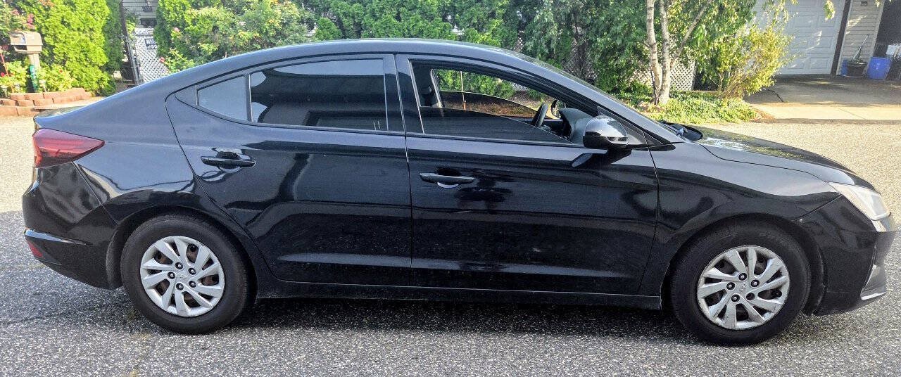 Used 2019 Hyundai Elantra SE FWD image 5