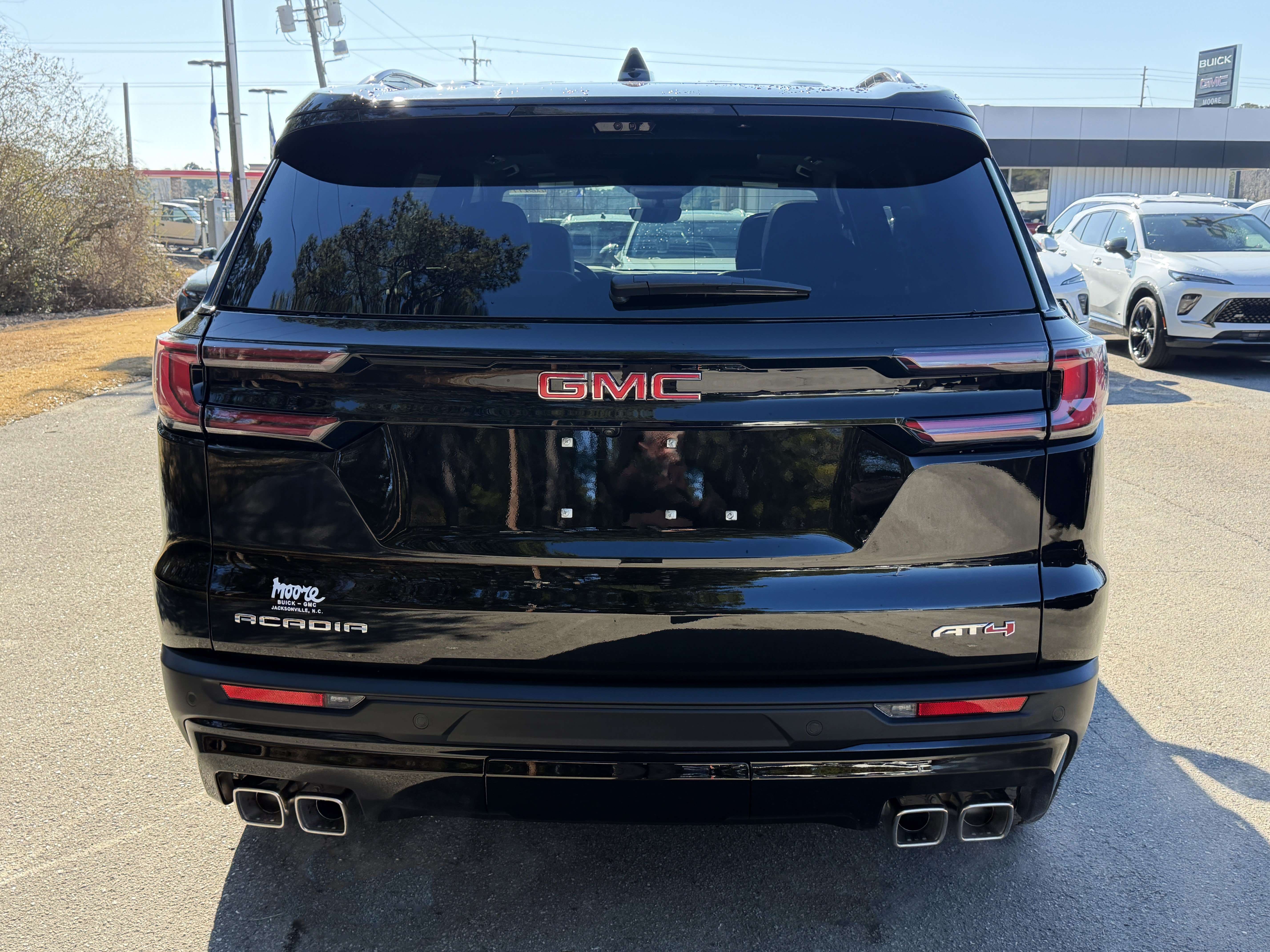 New 2026 GMC Acadia AT4 w/ Luxury Package AWD/4WD image 11