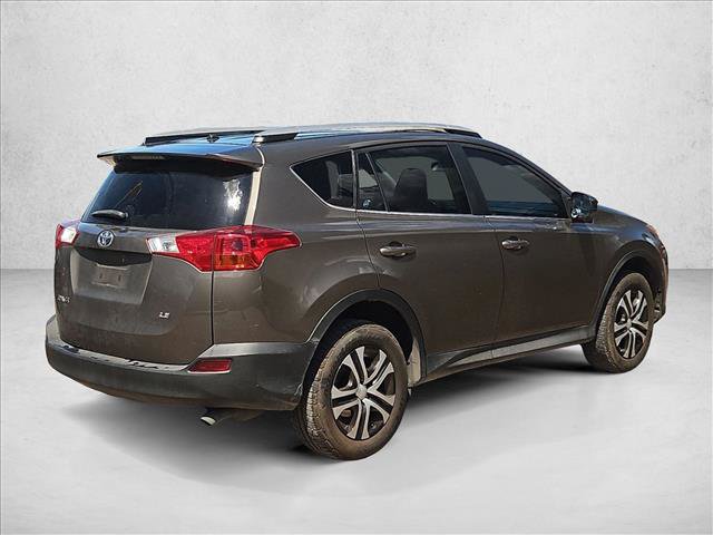 Used 2015 Toyota RAV4 LE FWD image 5