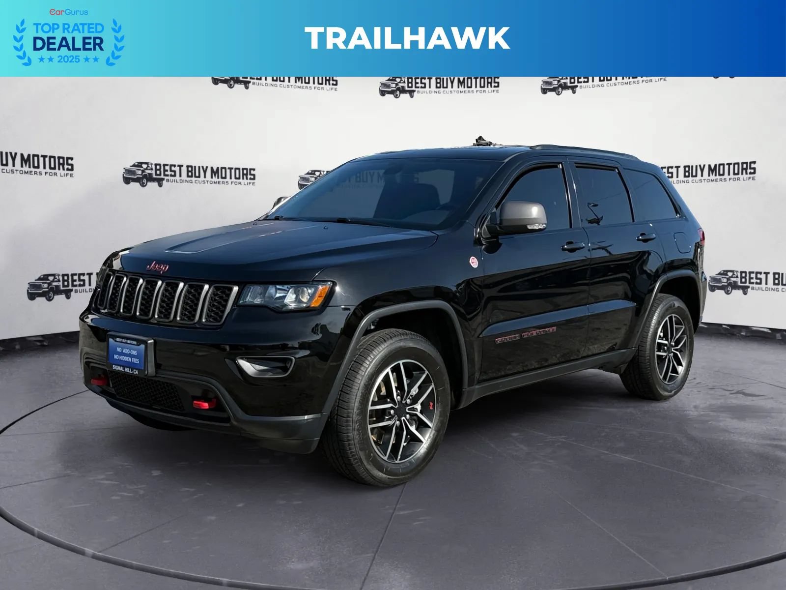 Used 2021 Jeep Grand Cherokee Trailhawk AWD/4WD image 3