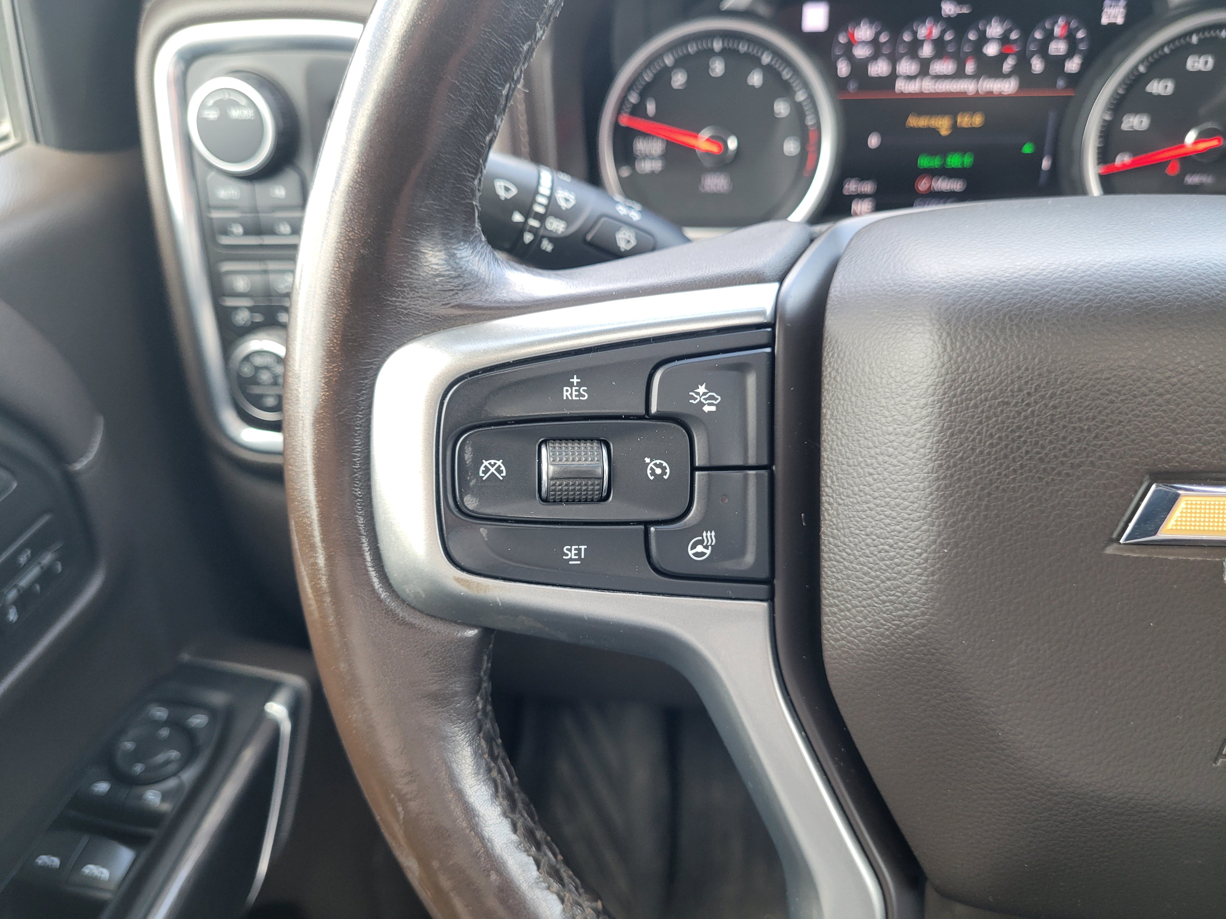 Used 2021 Chevrolet Silverado 1500 LTZ w/ LTZ Premium Package AWD/4WD image 28