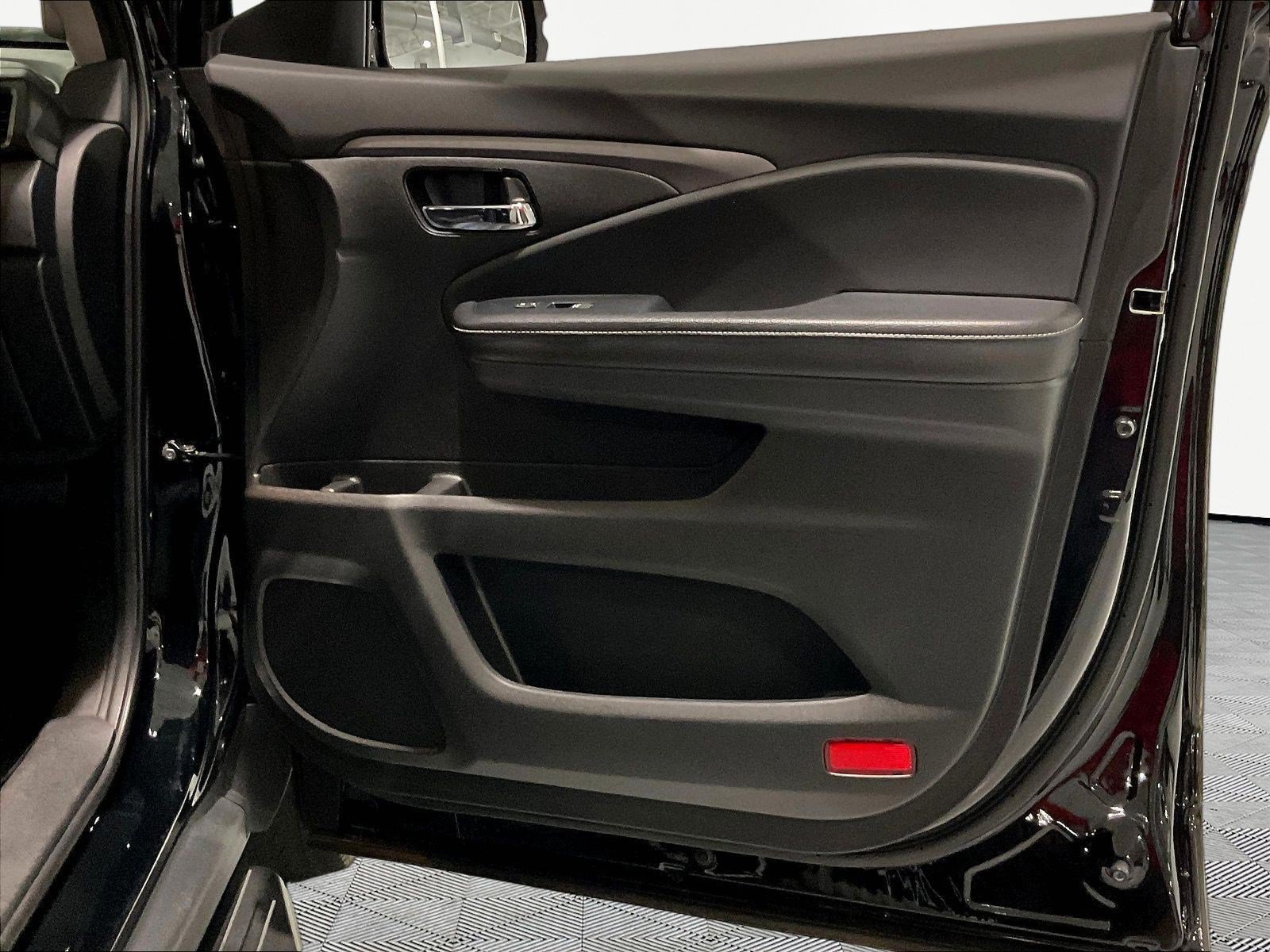 Used 2021 Honda Ridgeline Sport image 28