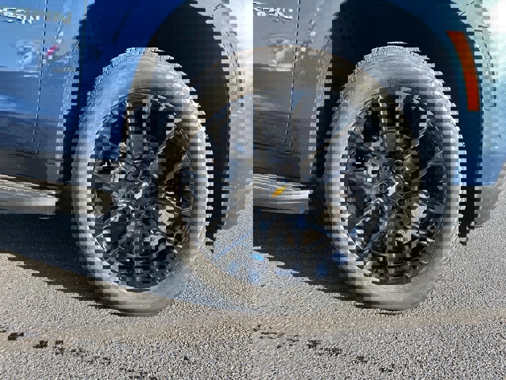 New 2026 Chevrolet Suburban Premier image 13