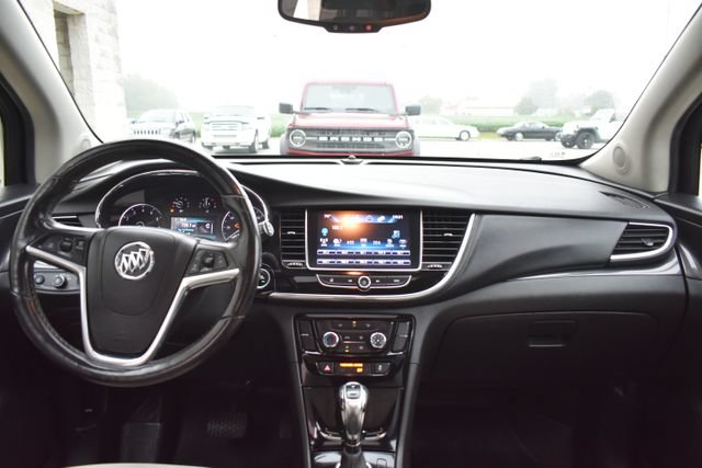 Used 2018 Buick Encore Sport Touring w/ Safety Package FWD image 33