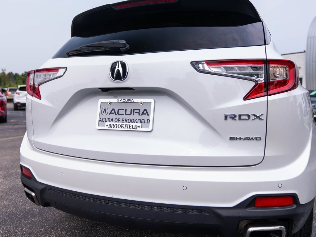 Certified 2025 Acura RDX SH-AWD w/ Technology Package image 18