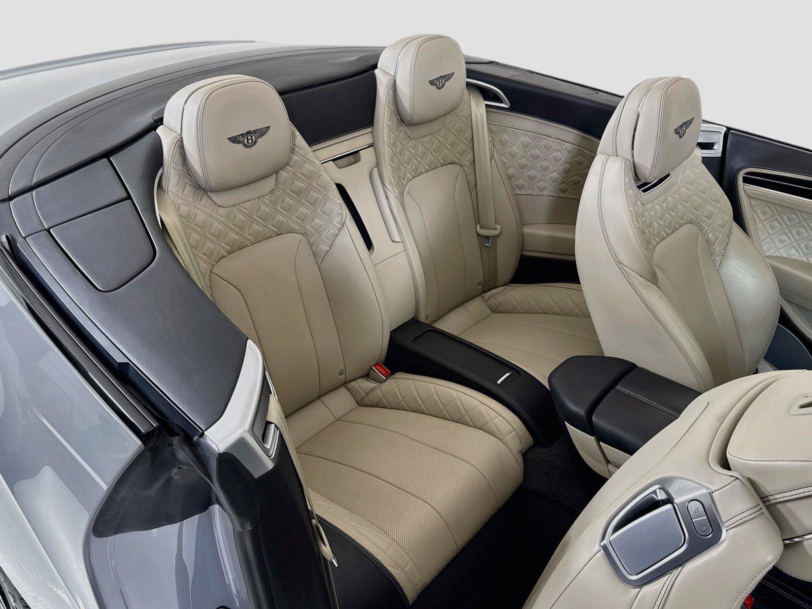 Used 2022 Bentley Continental GT AWD/4WD image 31